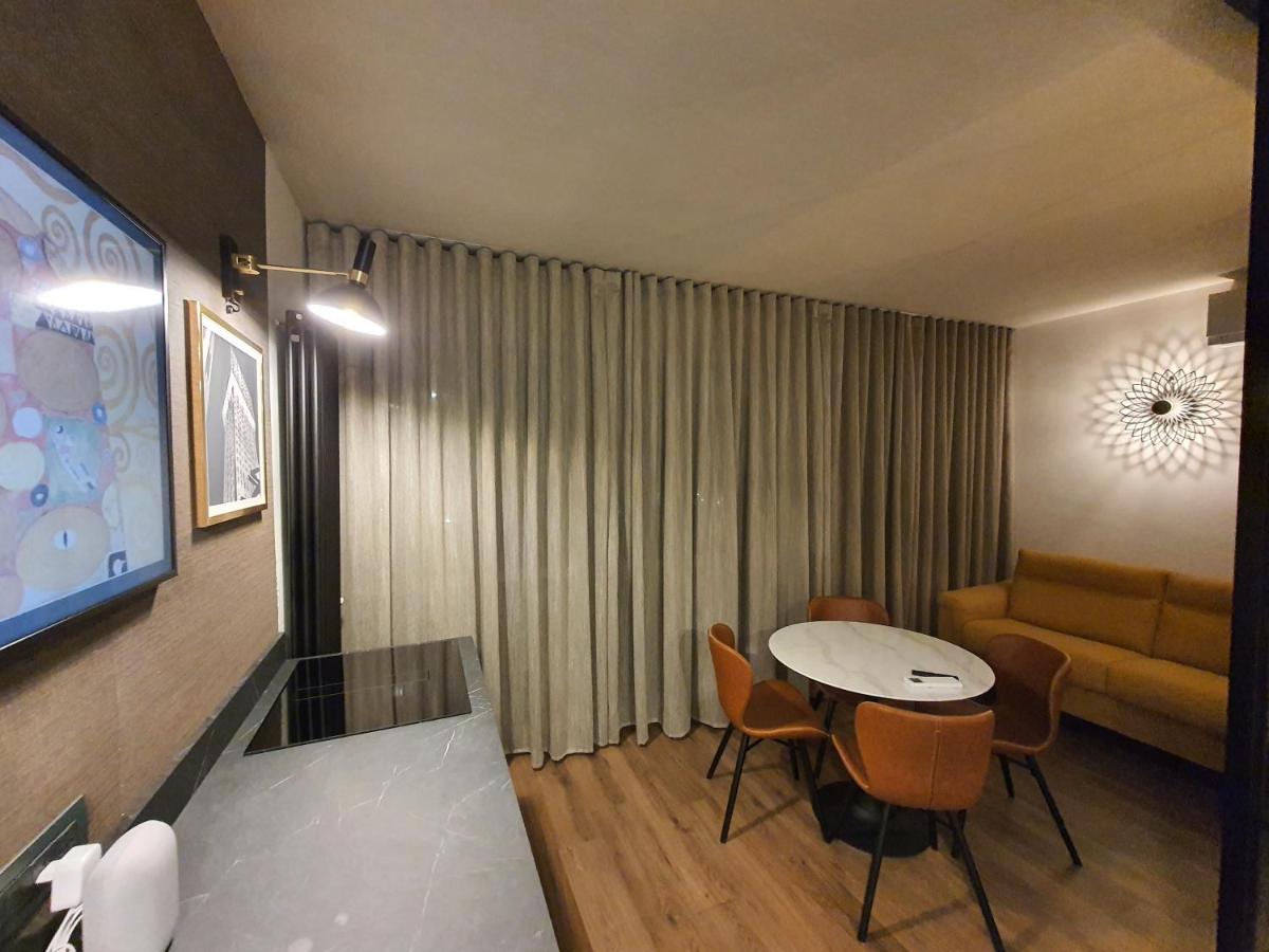 Porta Romana Gold Suite Milán Exterior foto
