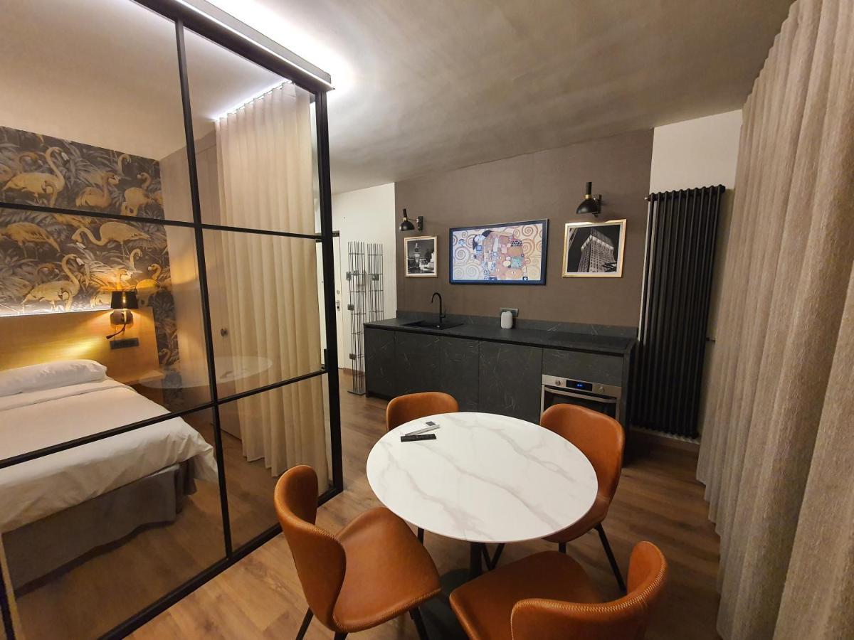 Porta Romana Gold Suite Milán Exterior foto